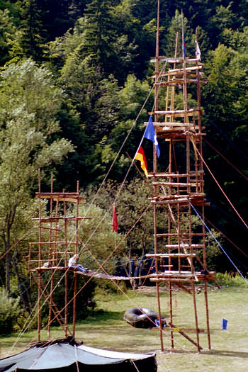 Lagerturm mit 8 und 15 Metern